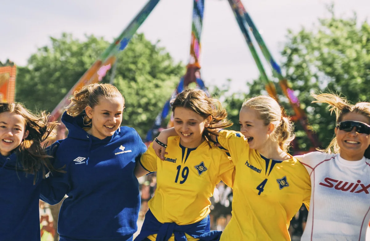 Lagvenninner samlet på cupområdet